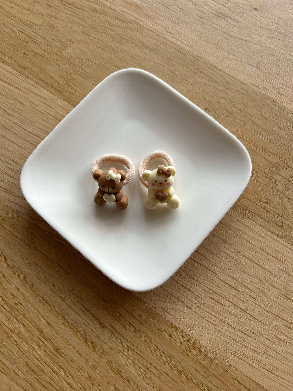 🌸 Hartjesbeer – handgemaakte haarelastiekjes