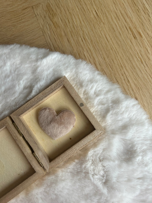 💛 Velvet Hart – beige (antislip clipje)