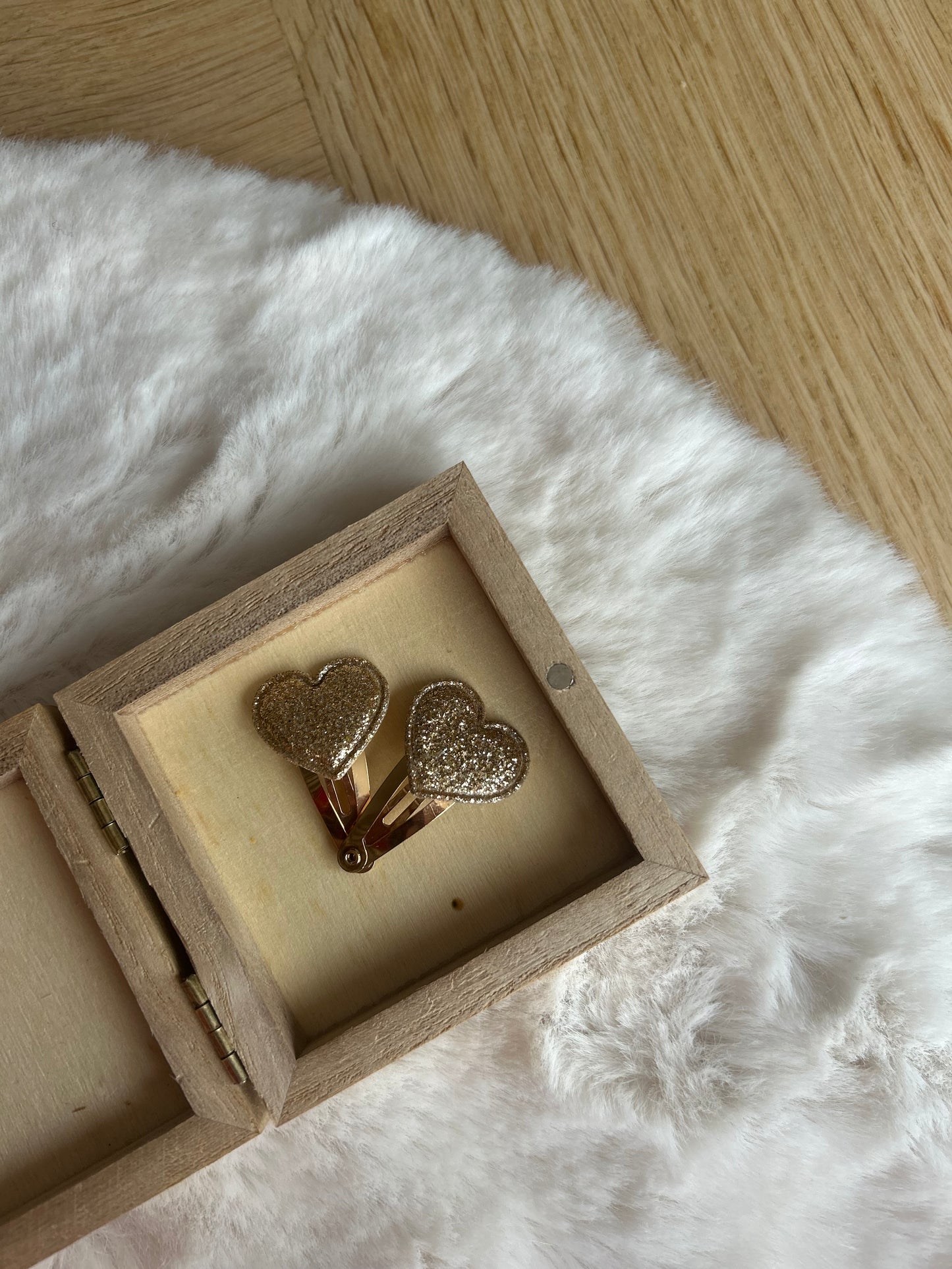 💛 Hartjes – glitter haaraccessoires (goudkleurig)