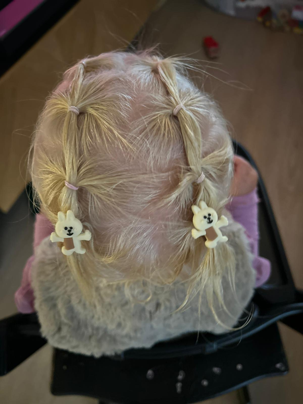 🐰 Konijntje – handgemaakte haarelastiekjes