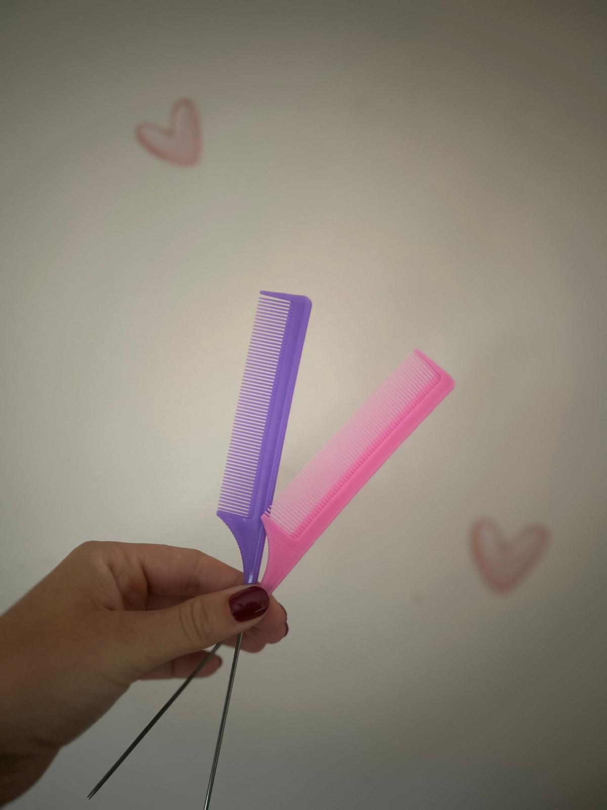 ✨ Puntkam – voor strakke scheidingen in babyhaar